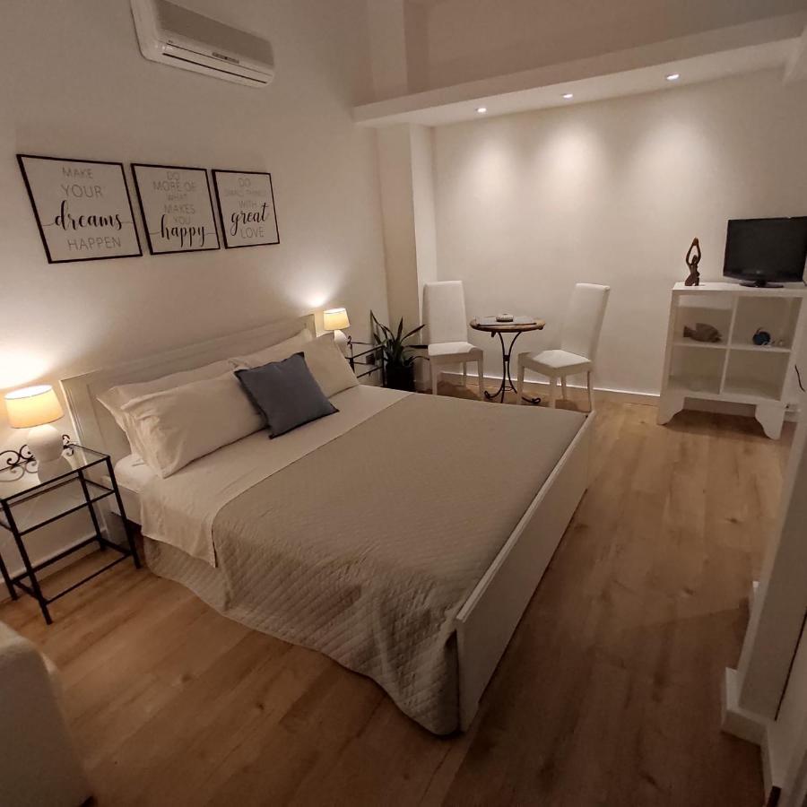Krly Exclusive Rooms Cagliari Exterior photo